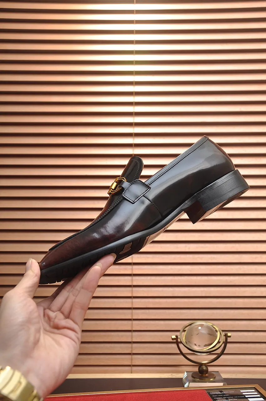 Men's shoes 💰500💶[Ferragamo/Ferragamo] The latest model in the counter. Original imported high-quality cowhide with open edges + imported 🐂 water-dyed cowhide lining + original luxury metal buckle + original combined outsole. Comparison without pressure 38--45 (45 is custom-made and cannot be returned or exchanged)